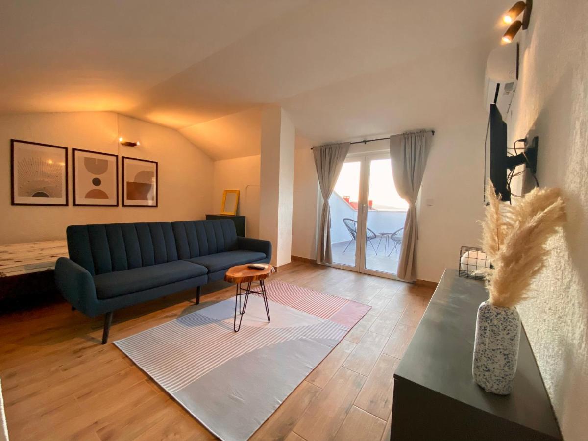 Apartments Down Town Senj  Bagian luar foto